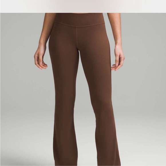Lululemon GR Groove Flare Nulu 4 brown - Picture 1 of 9